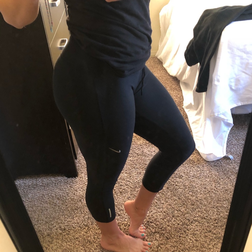 Nike running crops